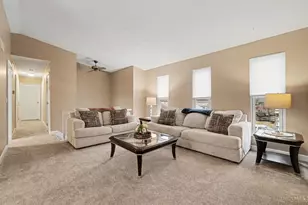 2017 Broadhurst Ave, Springfield Township, OH 45240 - Photo 5