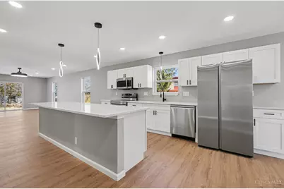 3964 Zinsle Avenue, Cincinnati, OH 45213 - Photo 3