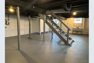 2860 Dirheim Avenue, Cincinnati, OH 45211 - Photo 25