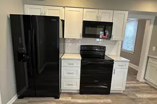 2860 Dirheim Ave, Cincinnati, OH 45211 - Photo 13