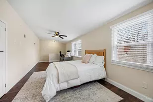 6221 Hedge Ave, Cincinnati, OH 45213 - Photo 15