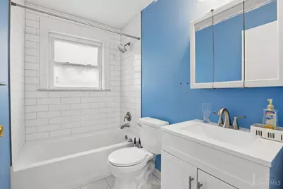 7122 Bluecrest Drive, Anderson Township, OH 45230 - Photo 11