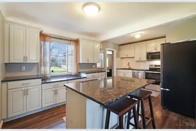 1092 Morado Drive, Cincinnati, OH 45238 - Photo 7