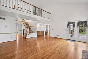 483 Vista Glen Dr, Springdale, OH 45246 - Photo 15