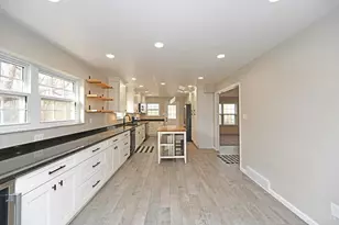 1939 Lady Ellen Dr, Cincinnati, OH 45230 - Photo 13