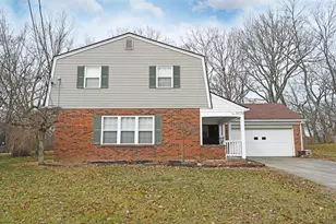 1939 Lady Ellen Dr, Cincinnati, OH 45230 - Photo 3