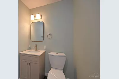 329 Walnut Street, Cincinnati, OH 45215 - Photo 27