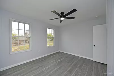 329 Walnut Street, Cincinnati, OH 45215 - Photo 35