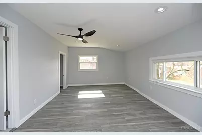 329 Walnut Street, Cincinnati, OH 45215 - Photo 37