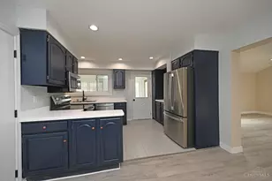 329 Walnut St, Cincinnati, OH 45215 - Photo 13