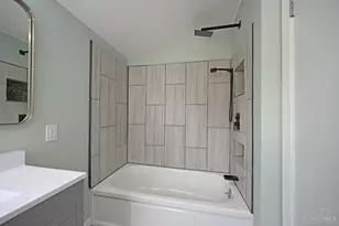 329 Walnut St, Cincinnati, OH 45215 - Photo 45