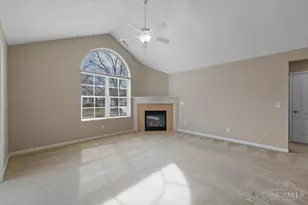 9 Scarborough Village Dr, Dayton, OH 45458 - Photo 3