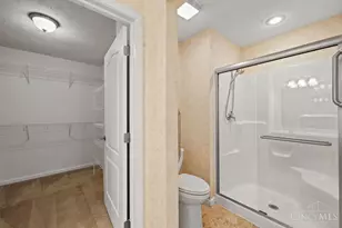 9 Scarborough Village Dr, Dayton, OH 45458 - Photo 21