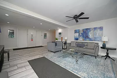 1815 William Howard Taft Road #301, Cincinnati, OH 45206 - Photo 3