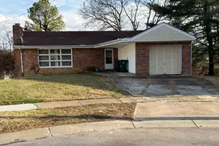 4928 Kelsch Ln, Cincinnati, OH 45227 - Photo 1