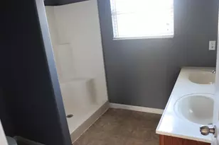 610 Princeton Dr, Trenton, OH 45067 - Photo 17