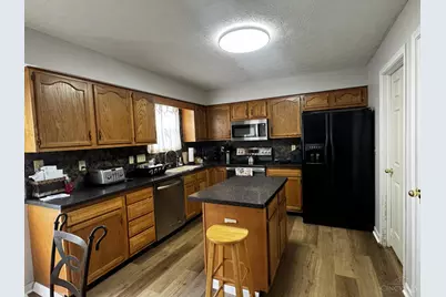 2965 Calusa Drive, Hamilton, OH 45011 - Photo 3