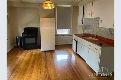 2462 Fairview Avenue, Cincinnati, OH 45219 - Photo 5