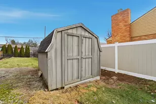 105 W Roger Dr, Trenton, OH 45067 - Photo 67