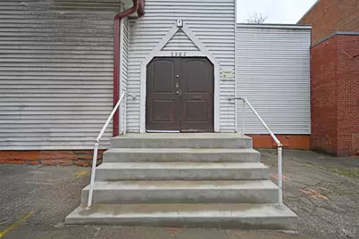 2260 Vine Street, Cincinnati, OH 45219 - Photo 3