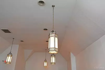 2260 Vine Street, Cincinnati, OH 45219 - Photo 13