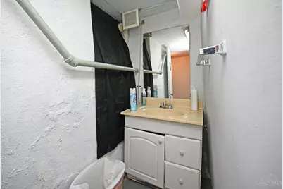 2260 Vine Street, Cincinnati, OH 45219 - Photo 19