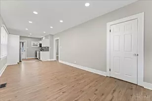 1827 Maple Ave, Norwood, OH 45212 - Photo 7