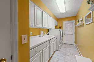 6707 Weiss Rd, Colerain Township, OH 45247 - Photo 23