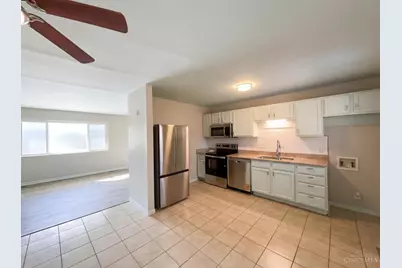 8724 Neptune Drive, Springfield Township, OH 45231 - Photo 11