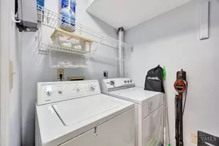 4281 Defender Dr, Cincinnati, OH 45252 - Photo 23