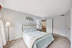 4281 Defender Dr, Cincinnati, OH 45252 - Photo 13