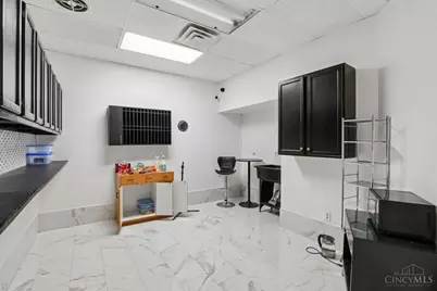 125 E 2nd Street, Dayton, OH 45402 - Photo 35