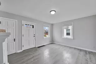 311 Southern Ave, Cincinnati, OH 45215 - Photo 5