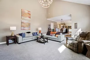 6716 Treeridge Dr, Anderson Township, OH 45244 - Photo 15