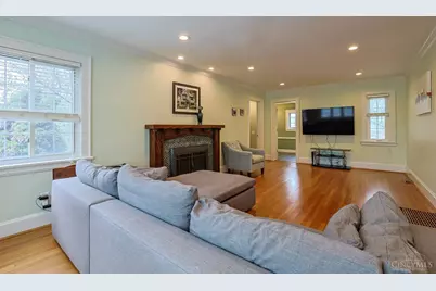 5835 Montgomery Road, Cincinnati, OH 45212 - Photo 7