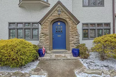 5835 Montgomery Road, Cincinnati, OH 45212 - Photo 3