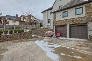 5835 Montgomery Rd, Cincinnati, OH 45212 - Photo 41