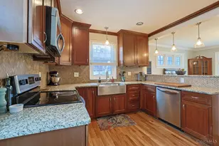 5835 Montgomery Rd, Cincinnati, OH 45212 - Photo 13