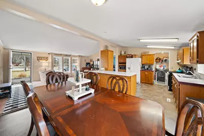 1915 Stumpy Lane, Goshen, OH 45122 - Photo 7