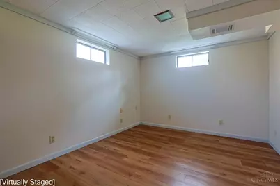 9388 Wilcox Drive, Cincinnati, OH 45251 - Photo 17