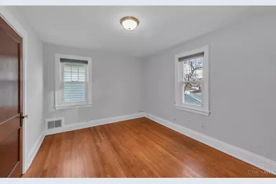 241 Oakmont, Cincinnati, OH 45216 - Photo 21