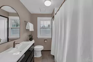 241 Oakmont, Cincinnati, OH 45216 - Photo 19