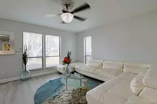 3700 Greenwood Dr, Middletown, OH 45044 - Photo 3