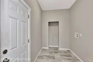 4703 Stewart Ave, Cincinnati, OH 45227 - Photo 33