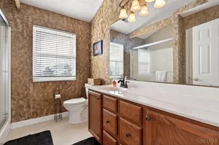 7 W Long Meadow, Springboro, OH 45066 - Photo 31