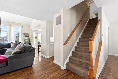 7 W Long Meadow, Springboro, OH 45066 - Photo 11