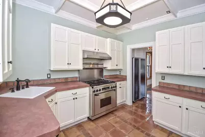 3565 Saint Charles Place, Cincinnati, OH 45208 - Photo 7