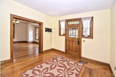3565 Saint Charles Place, Cincinnati, OH 45208 - Photo 3