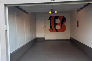 22 Oakwood Ct, Cincinnati, OH 45246 - Photo 35