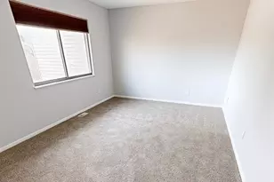 22 Oakwood Ct, Springdale, OH 45246 - Photo 27